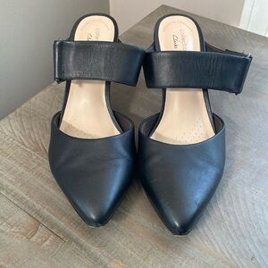 Clarks Collection Leather Mule Pumps Illeana Daisy Black